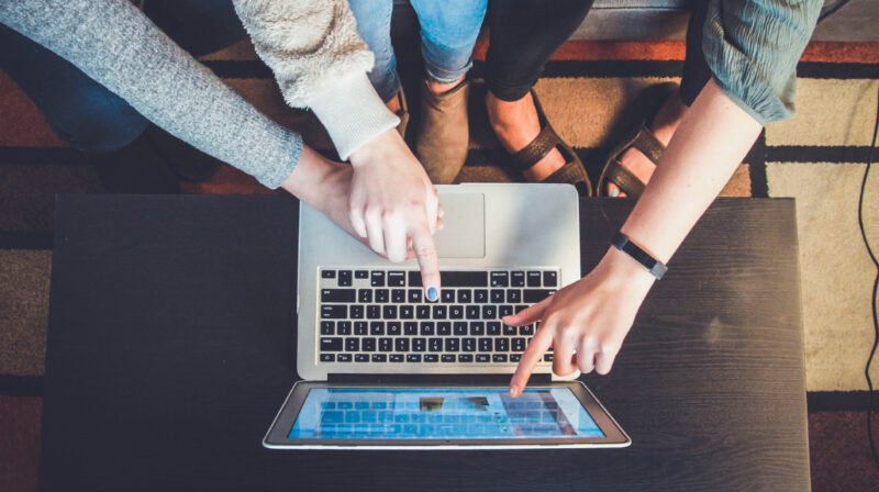 Interactive shopping experiences for ecommerce and examples